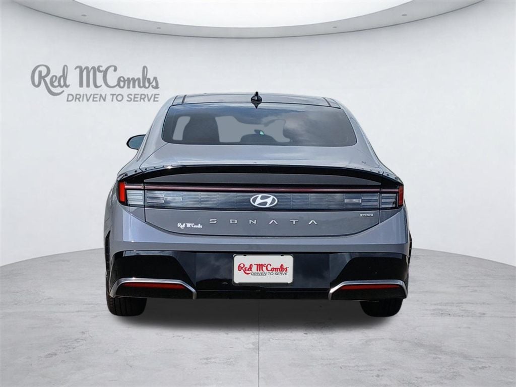 2026 Hyundai SONATA HYBRID SEL