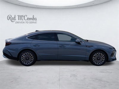 2026 Hyundai SONATA HYBRID SEL