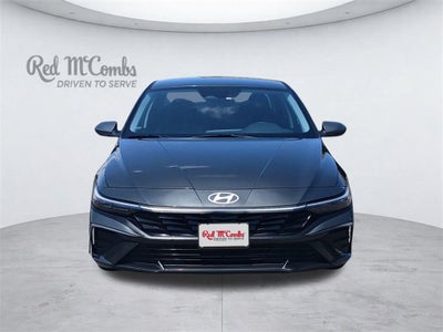 2024 Hyundai ELANTRA SE