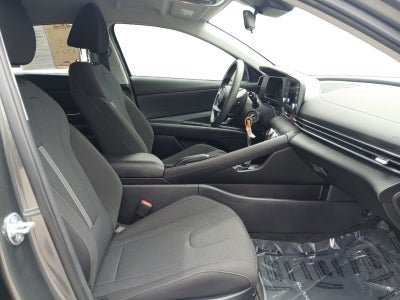 2024 Hyundai ELANTRA SE W/ BLIND SPOT COLLISION WARNING