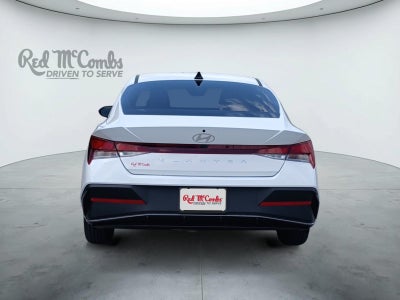 2026 Hyundai ELANTRA SE