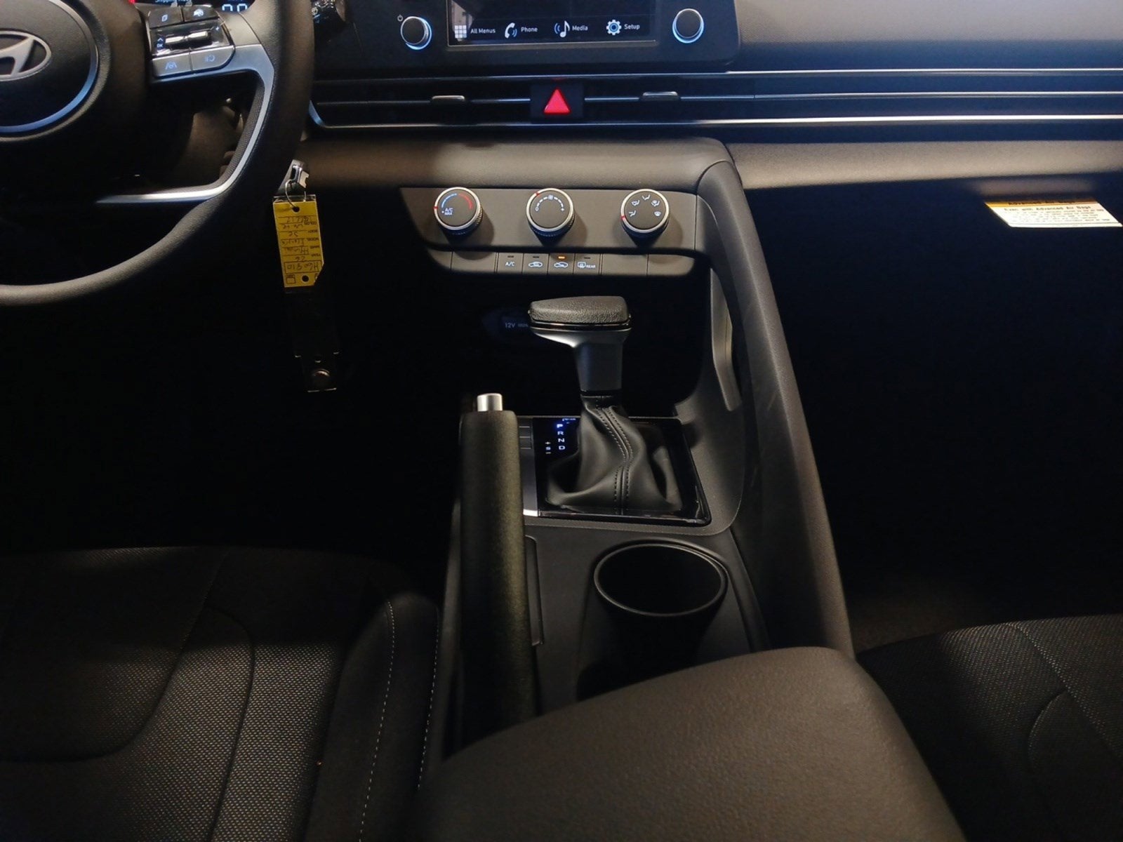 2026 Hyundai ELANTRA SE W/ LANE KEEPING & FOLLOWING ASSIST