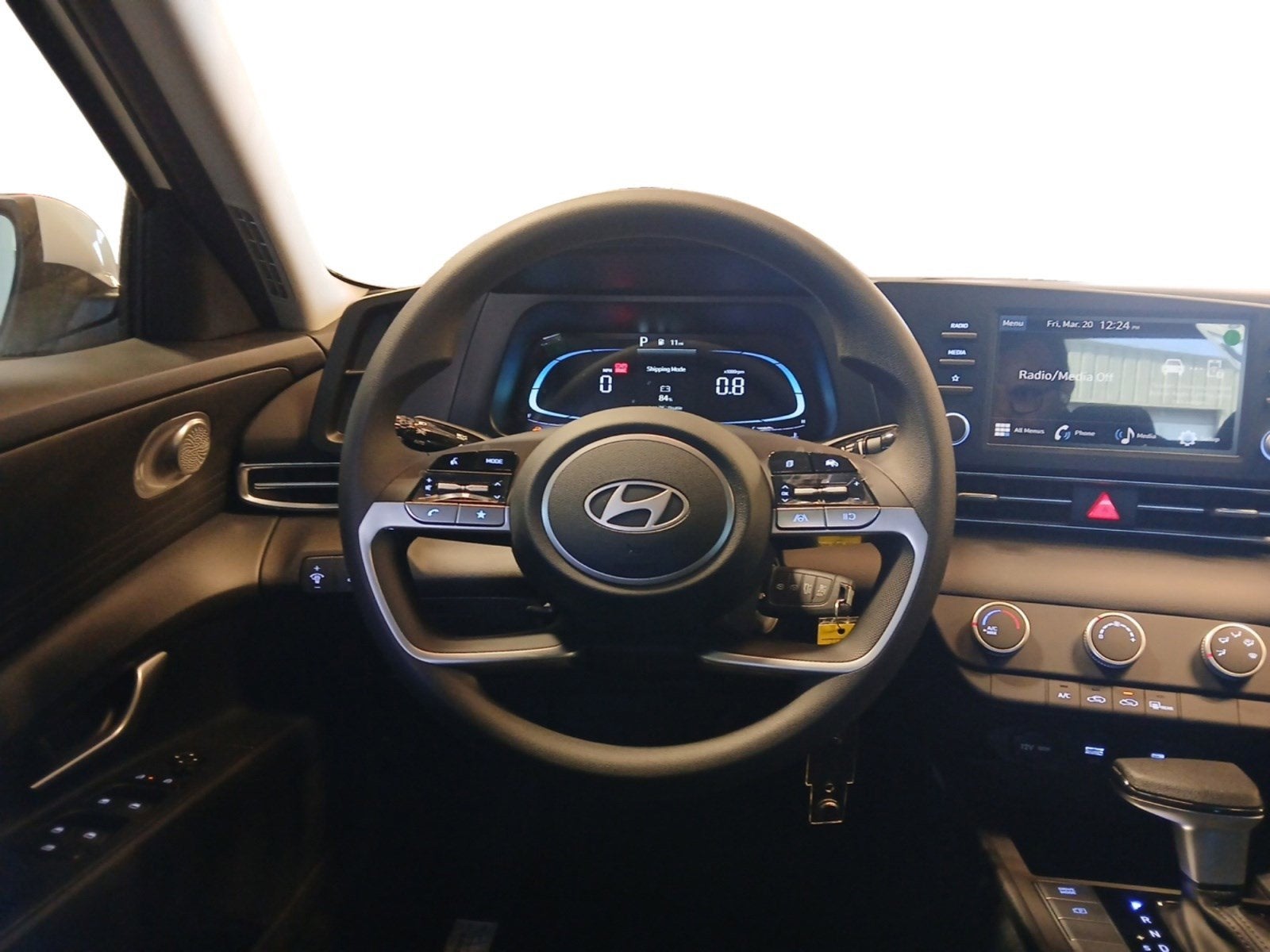 2026 Hyundai ELANTRA SE W/ LANE KEEPING & FOLLOWING ASSIST