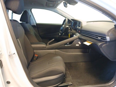 2026 Hyundai ELANTRA SE W/ LANE KEEPING & FOLLOWING ASSIST