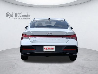2026 Hyundai ELANTRA SE