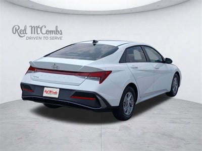 2026 Hyundai ELANTRA SE