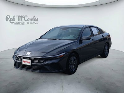 2024 Hyundai ELANTRA SEL