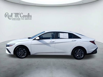 2024 Hyundai ELANTRA SEL