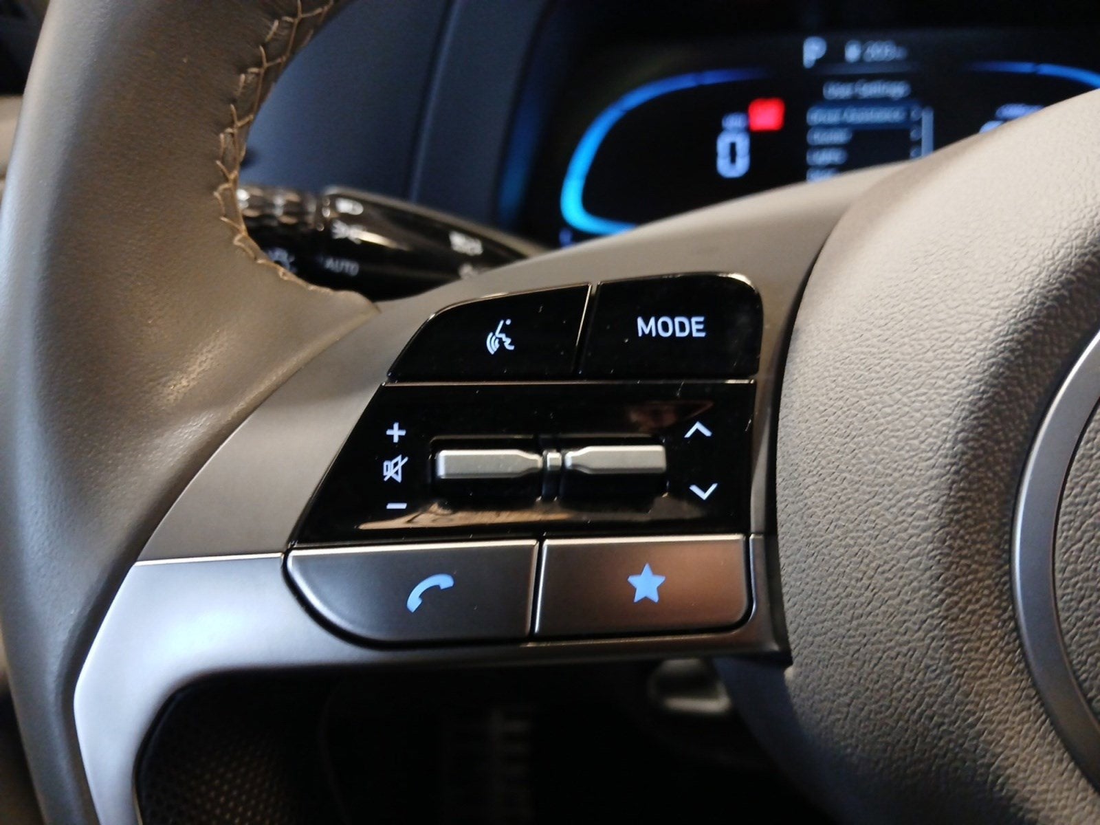 2025 Hyundai ELANTRA SEL Sport W/ FORWARD COLLISION AVOIDANCE ASSIST