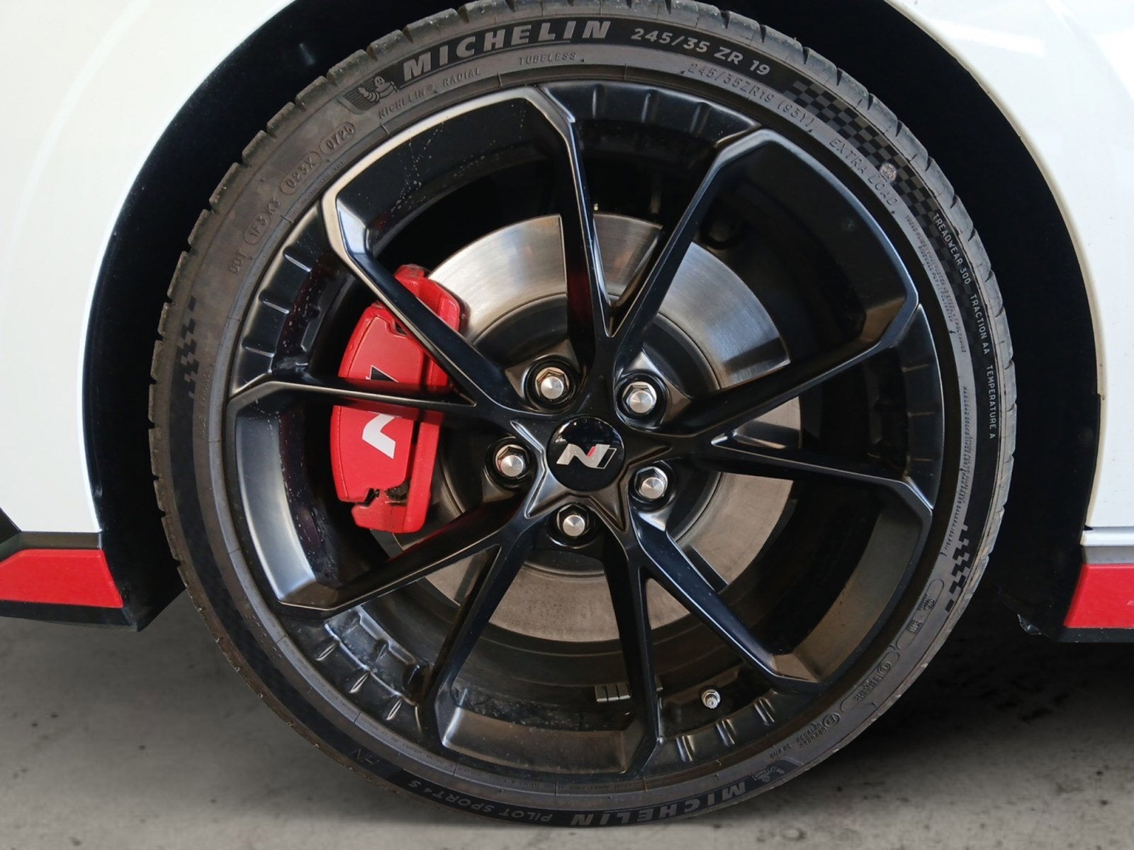 2025 Hyundai ELANTRA N Base