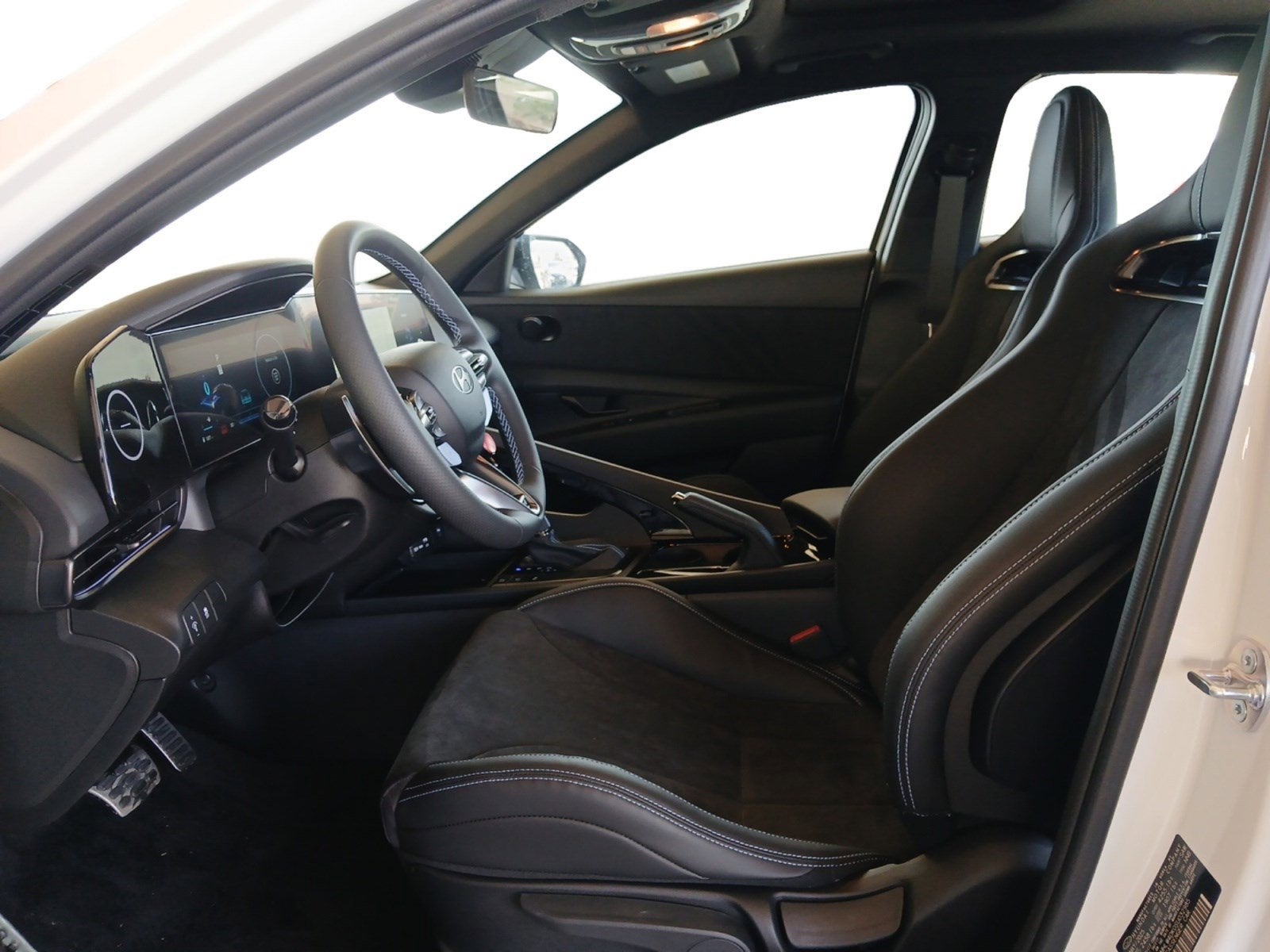 2025 Hyundai ELANTRA N Base