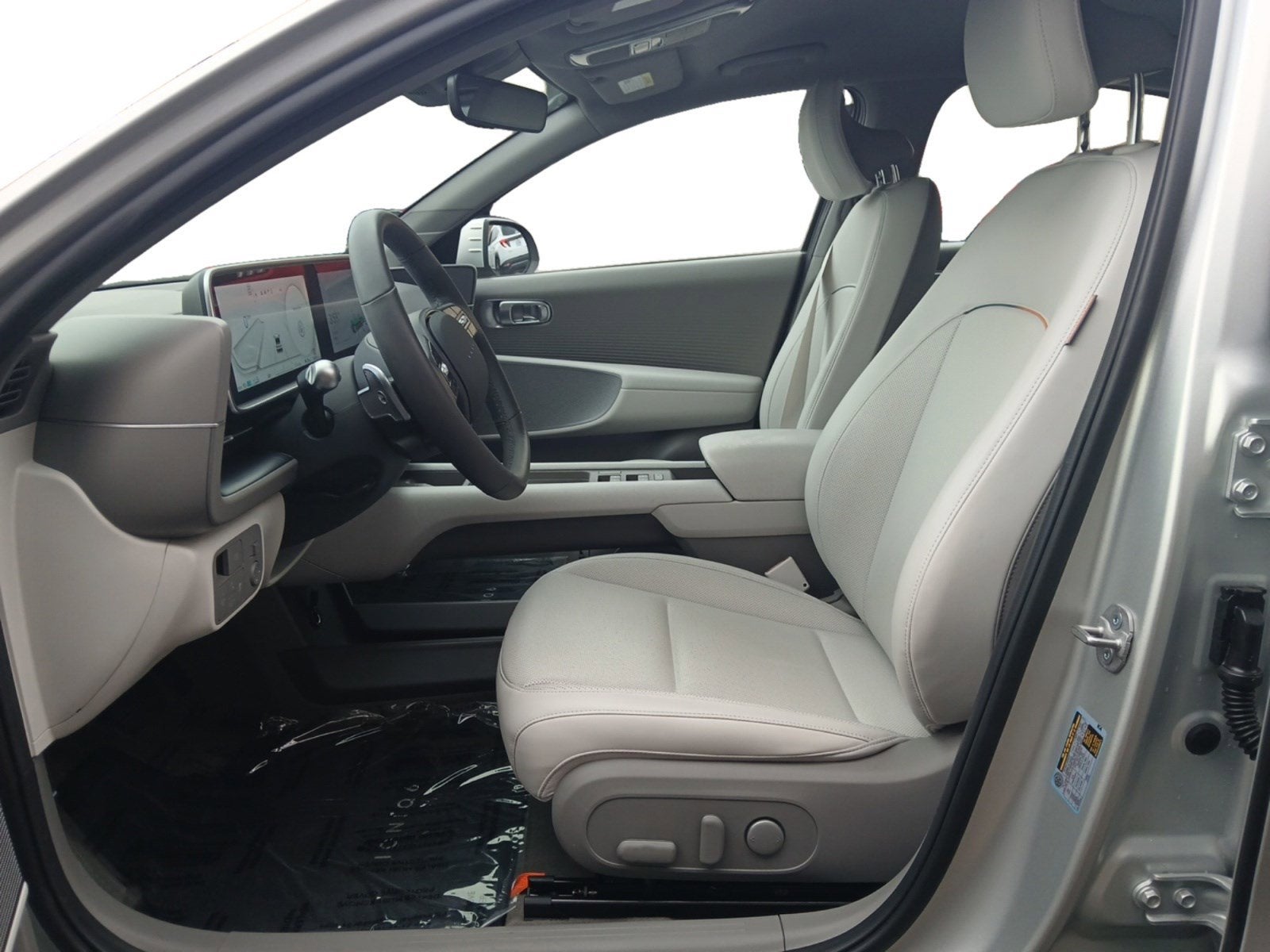 2025 Hyundai IONIQ 6 SEL