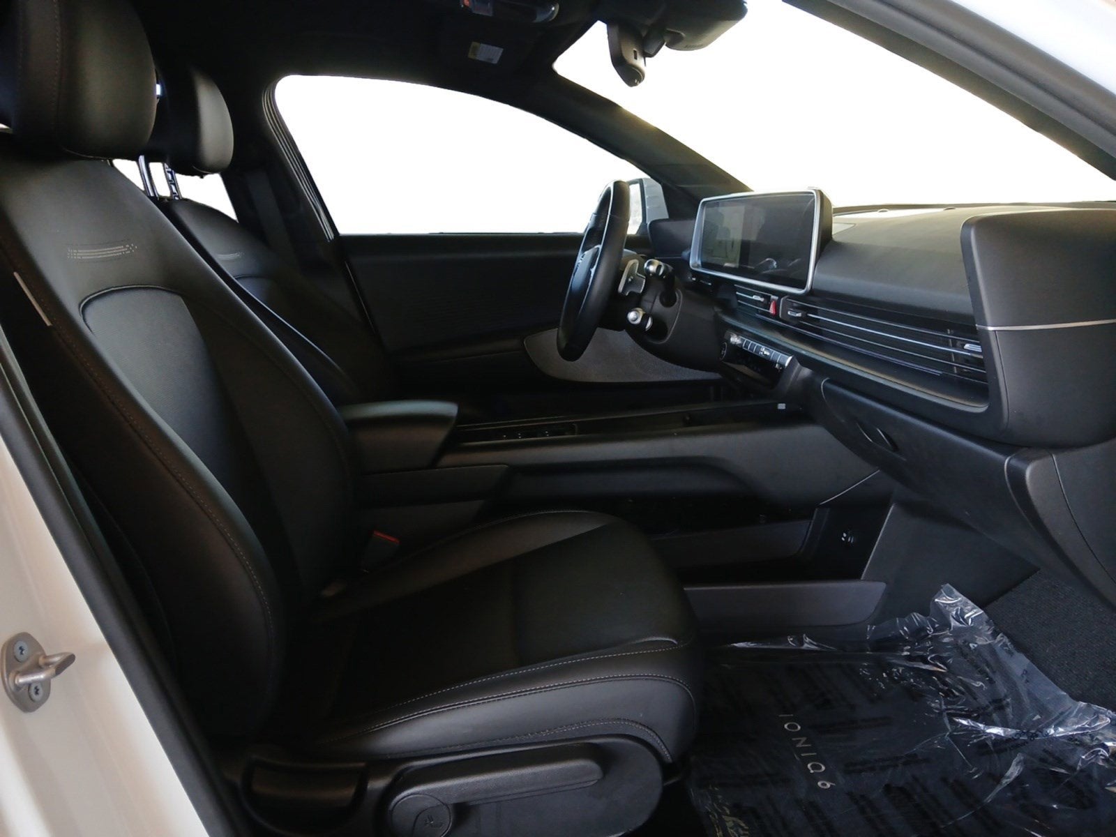 2023 Hyundai IONIQ 6 SEL