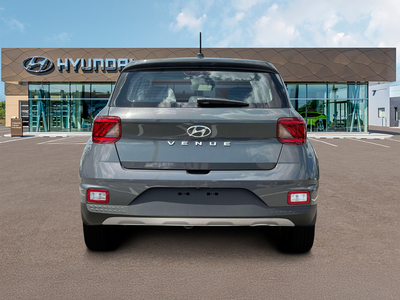 2025 Hyundai VENUE SE