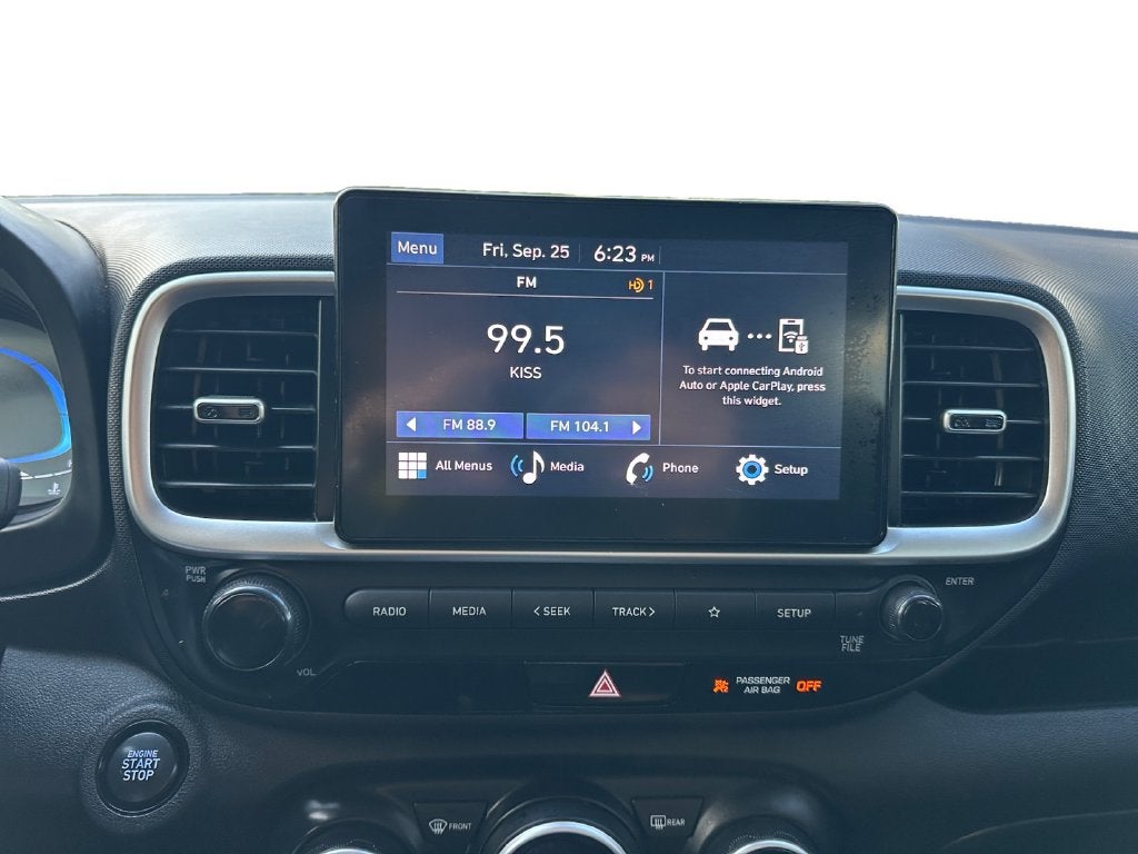 2025 Hyundai VENUE SEL