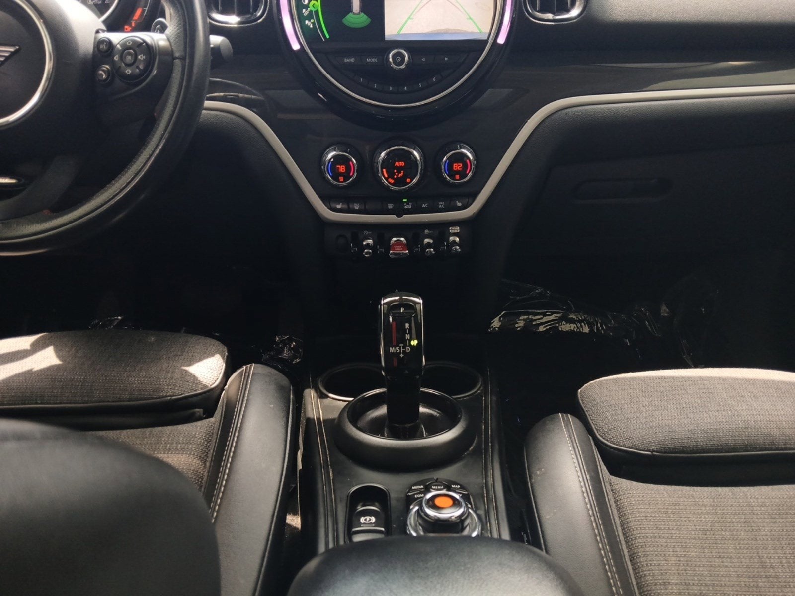 2020 MINI Cooper S Countryman Signature W/ BACK-UP CAMERA & HEATED SEATS