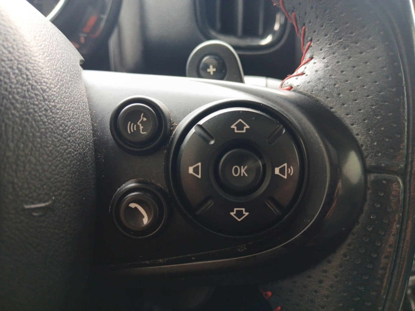 2020 MINI Cooper S Countryman Signature W/ BACK-UP CAMERA & HEATED SEATS