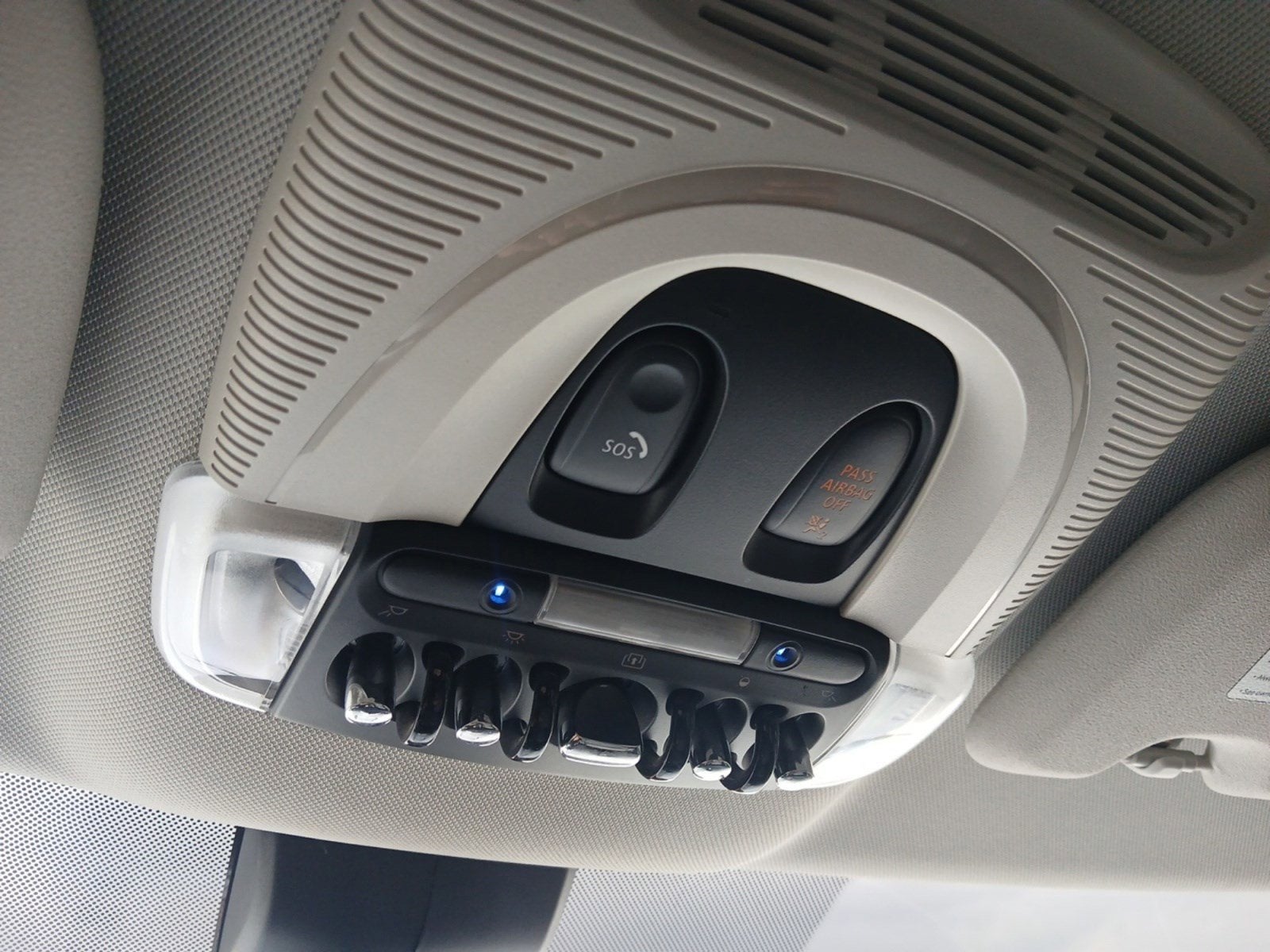 2020 MINI Cooper S Countryman Signature W/ BACK-UP CAMERA & HEATED SEATS