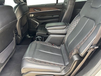 2022 Jeep Grand Cherokee L Summit