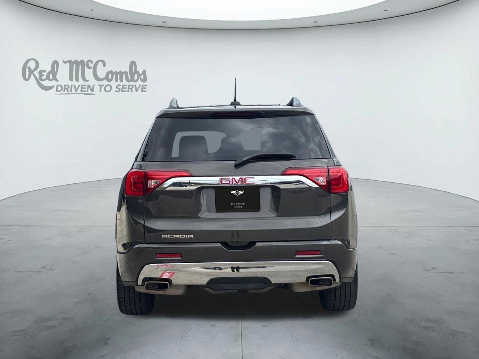 2019 GMC Acadia Denali