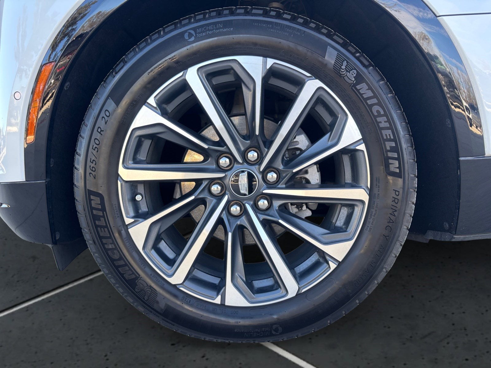 2024 Cadillac LYRIQ Sport