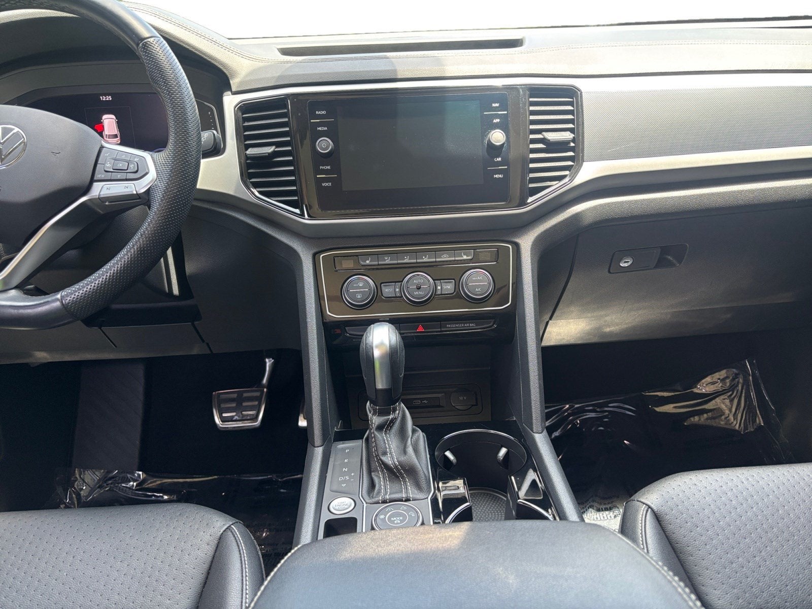 2023 Volkswagen Atlas 3.6L V6 SEL R-Line