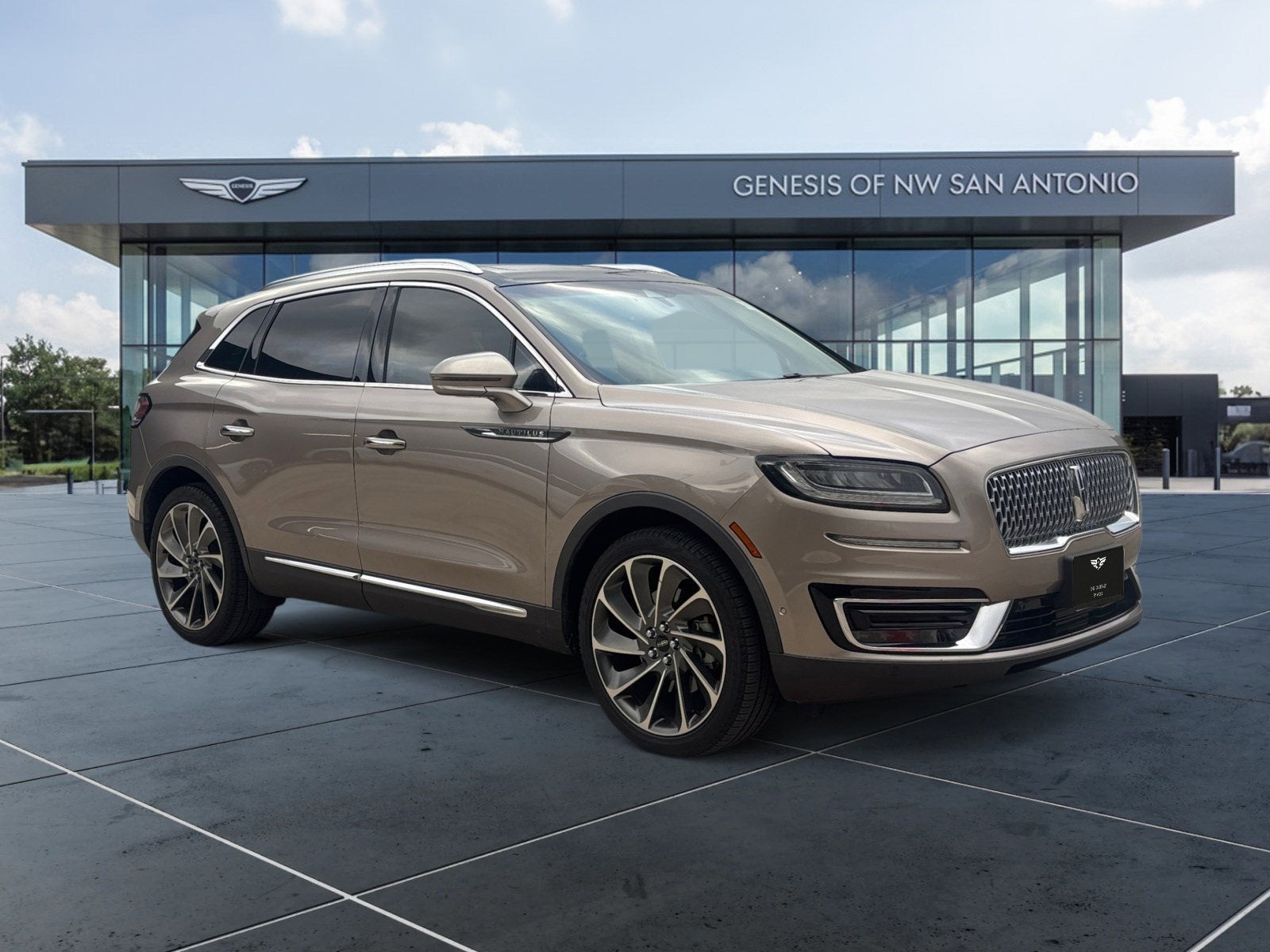 2019 Lincoln Nautilus Reserve