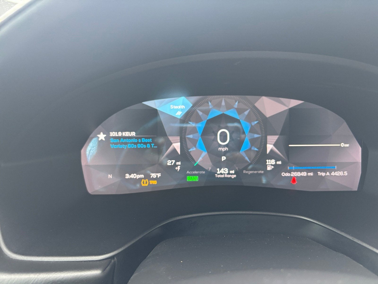 2018 Karma Revero Base