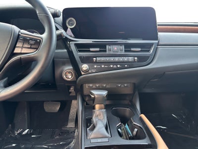 2025 Lexus ES 350