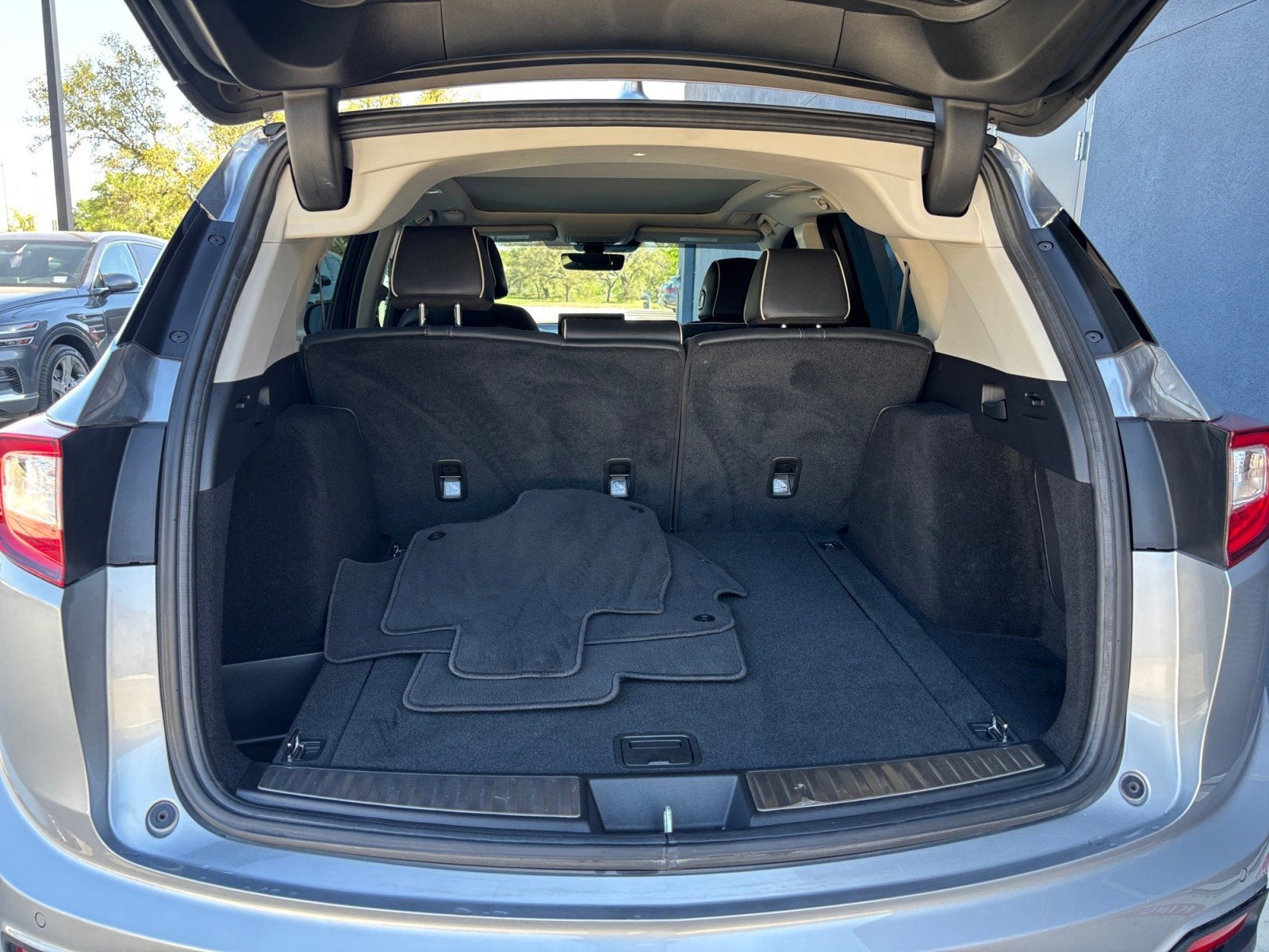 2022 Acura RDX w/Advance Package