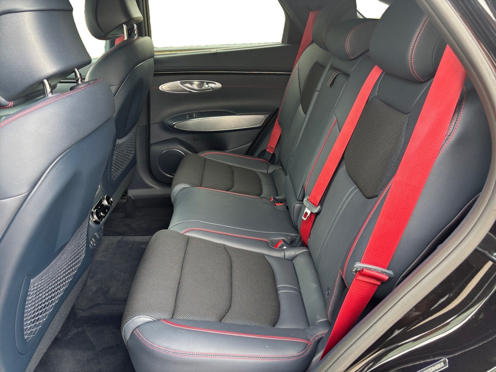 2024 Genesis GV70 2.5T
