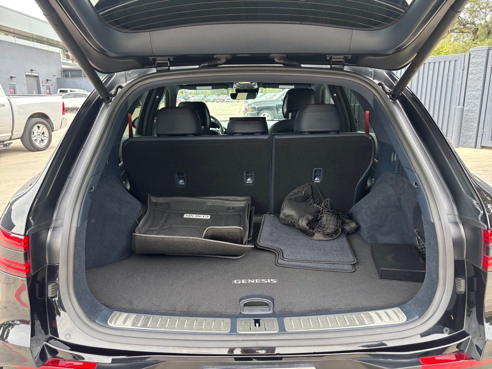 2024 Genesis GV70 2.5T