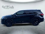 2019 Toyota Highlander Hybrid Limited Platinum