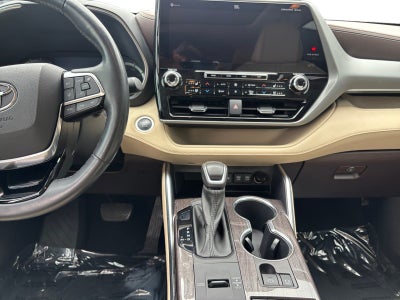 2021 Toyota Highlander Platinum