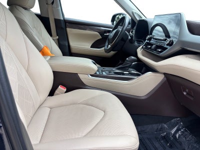 2021 Toyota Highlander Platinum