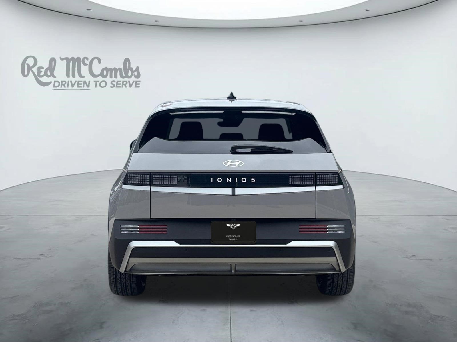 2025 Hyundai IONIQ 5 SE Standard Range