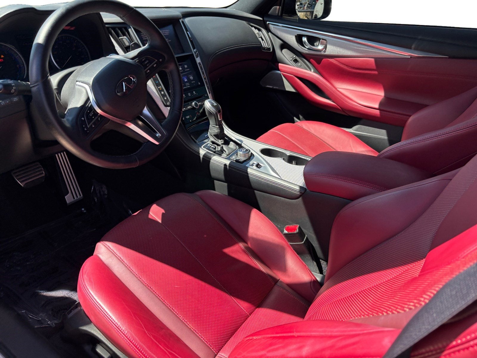 2018 INFINITI Q60 RED SPORT 400