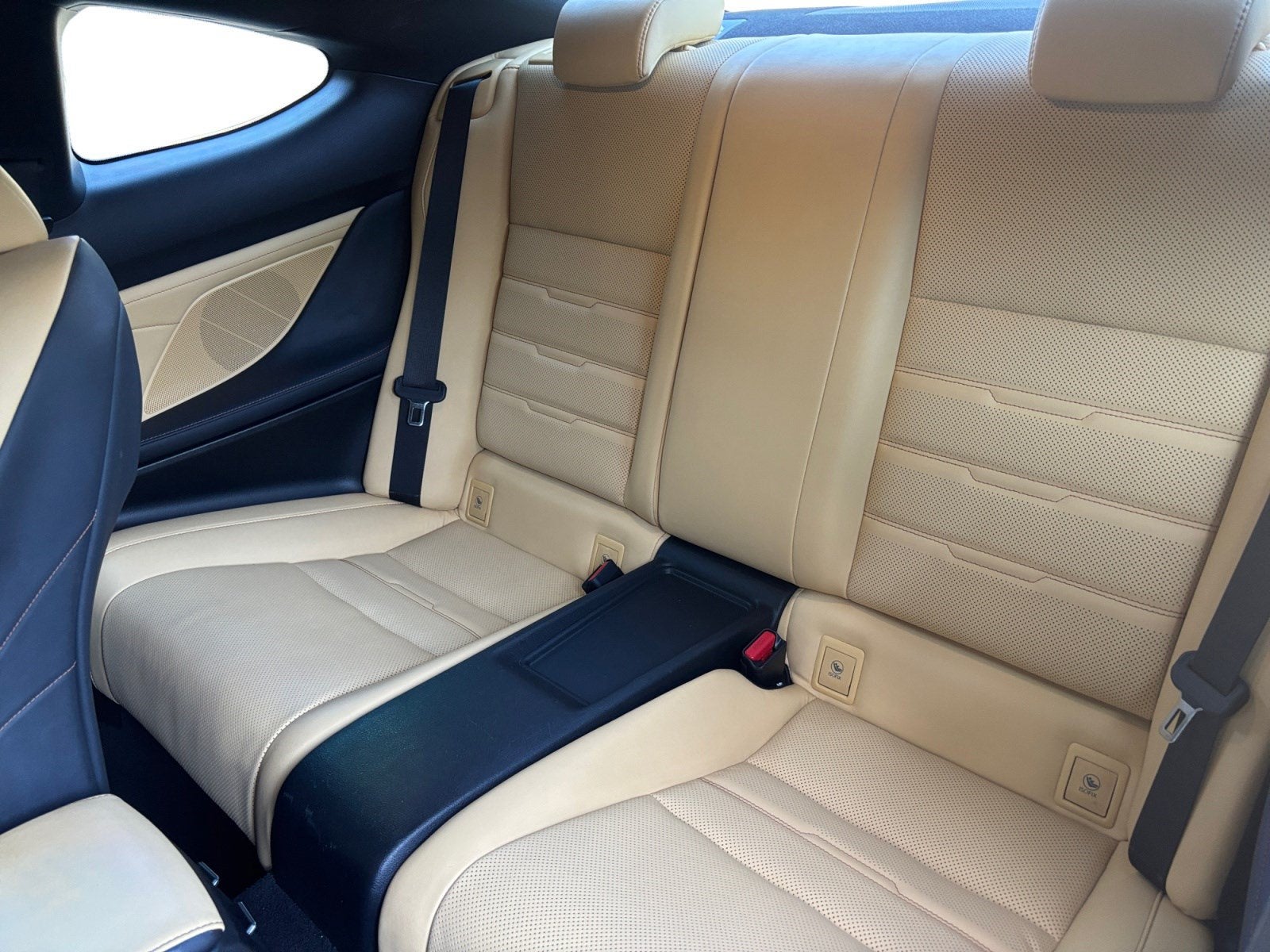 2016 Lexus RC 200t