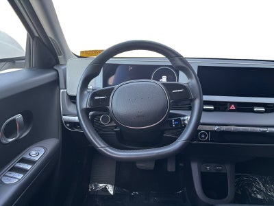 2024 Hyundai IONIQ 5 SE