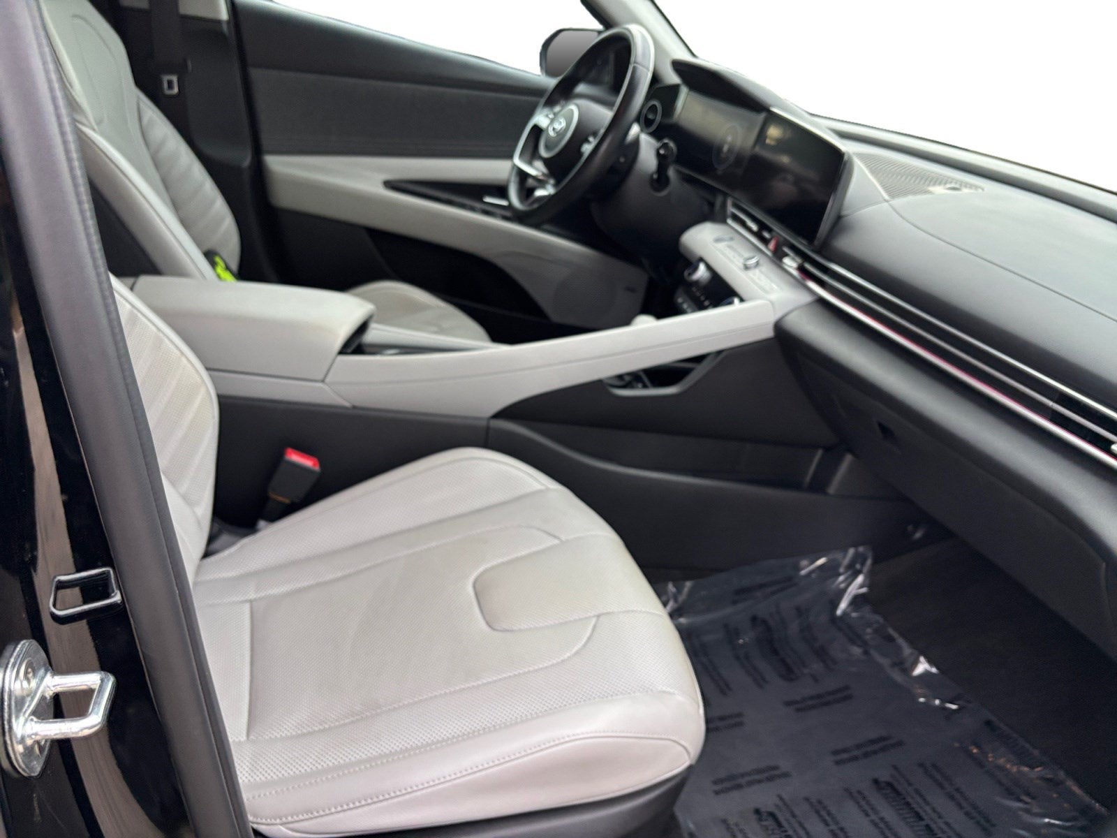 2021 Hyundai ELANTRA Limited