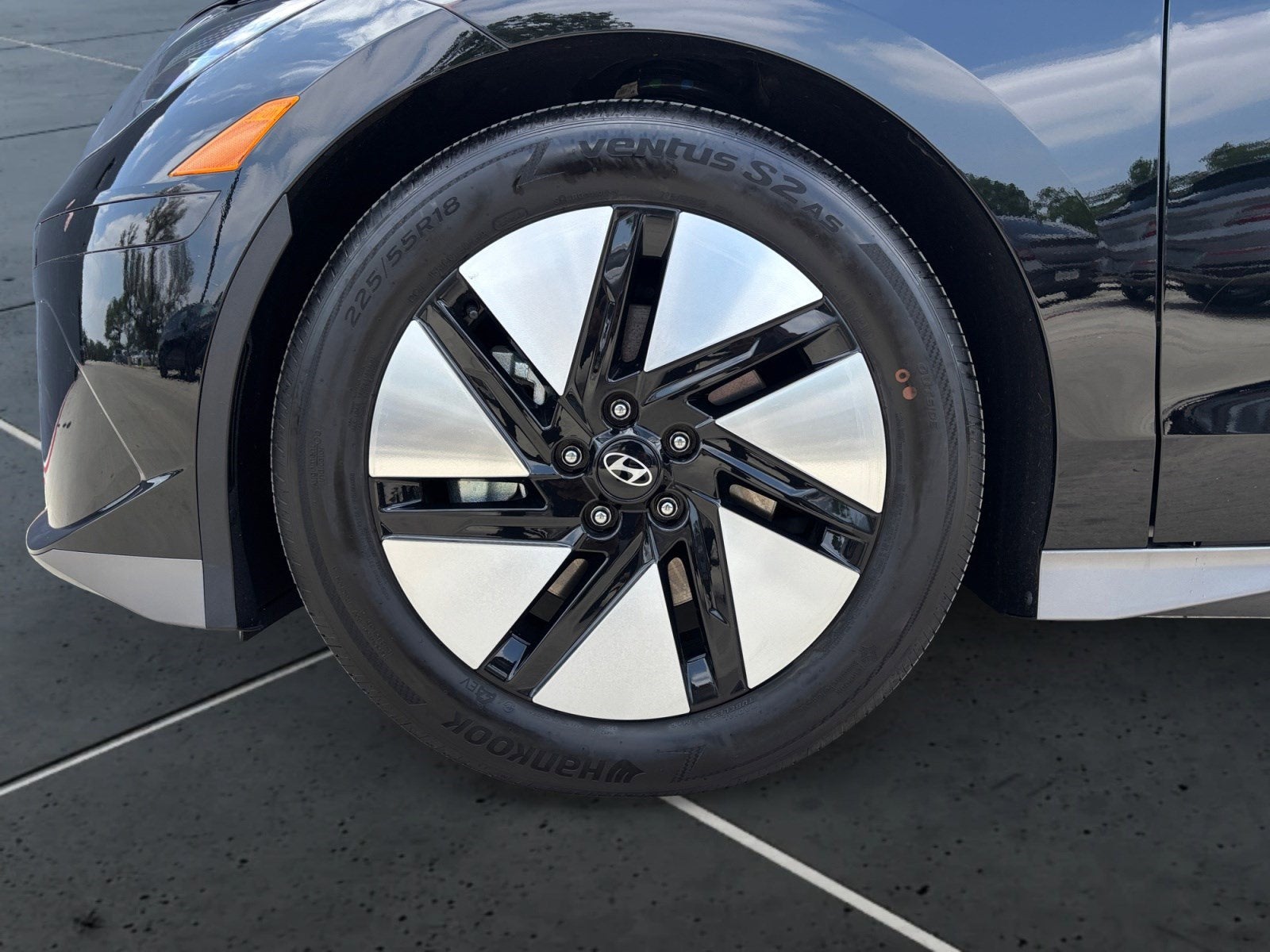 2025 Hyundai IONIQ 6 SE