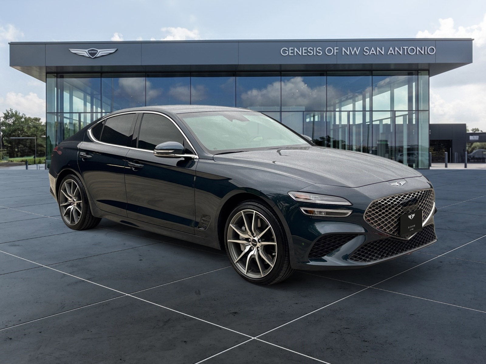 2024 Genesis G70 2.5T