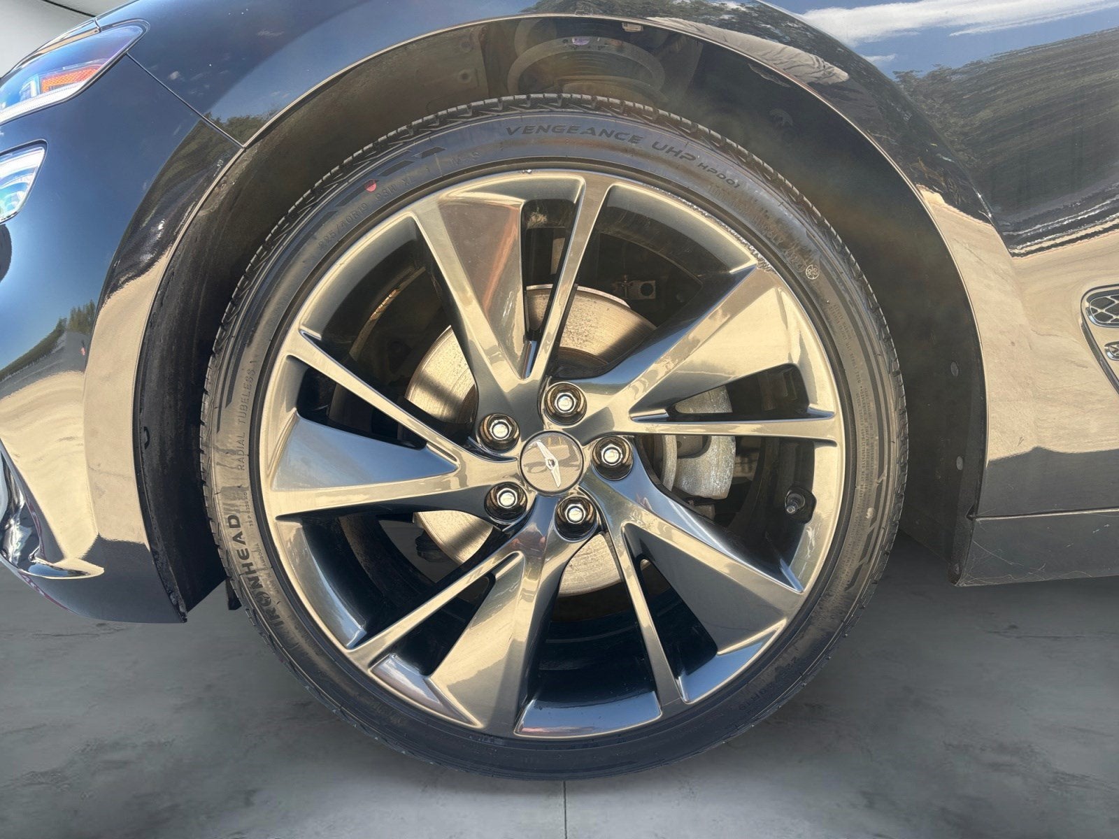 2023 Genesis G70 2.0T