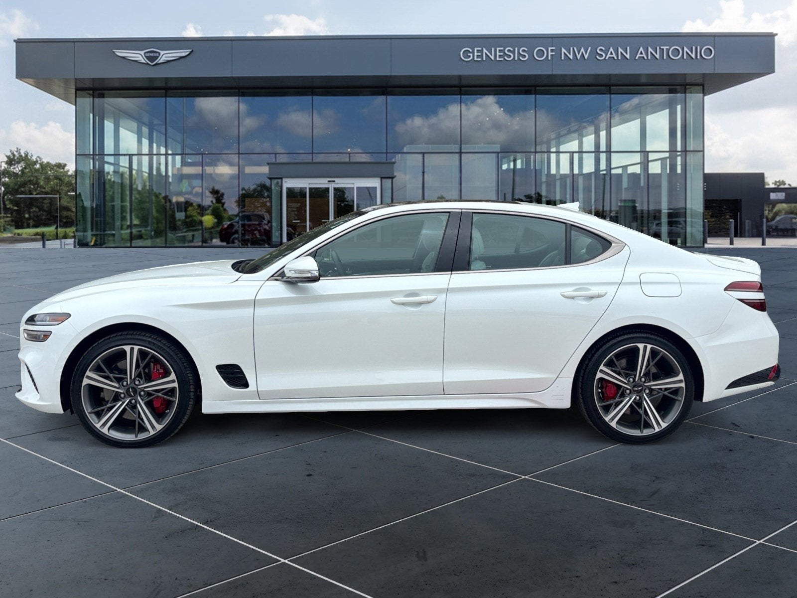 2025 Genesis G70 3.3T Sport Advanced