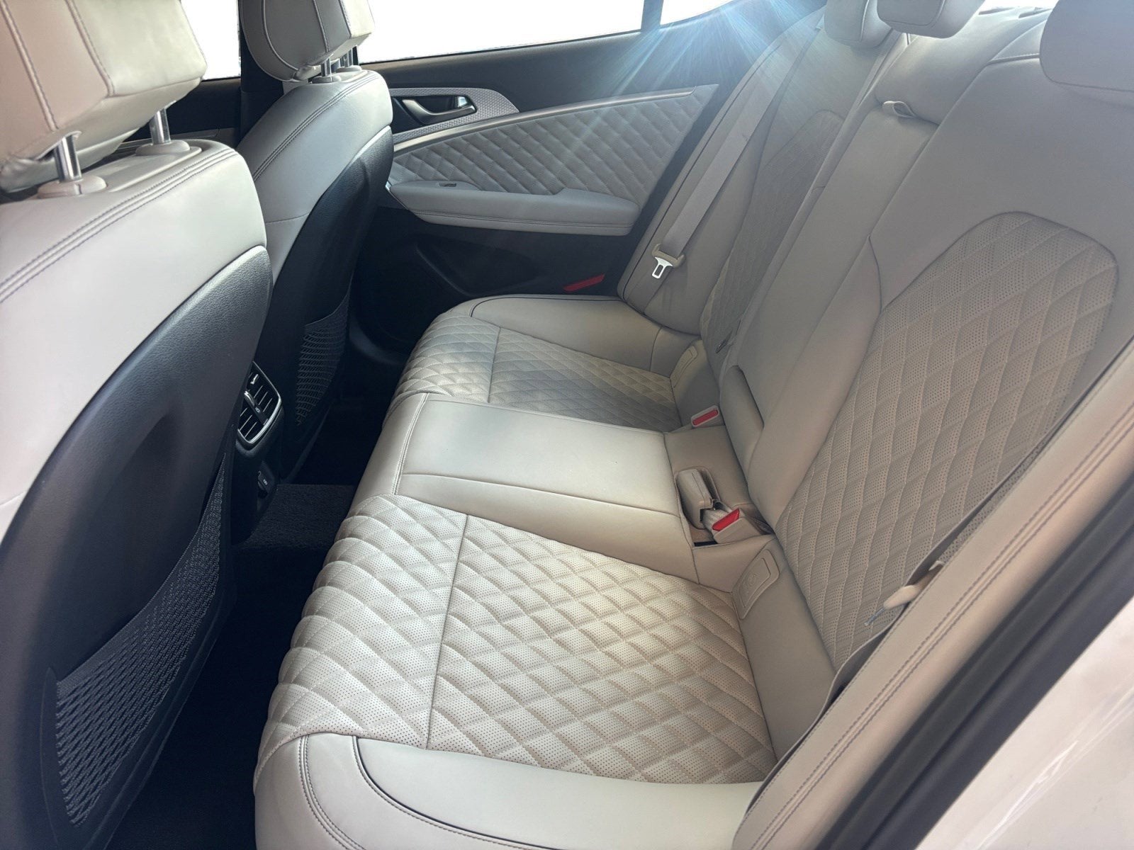2022 Genesis G70 3.3T
