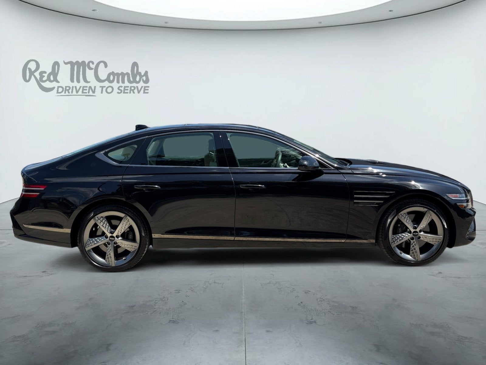 2025 Genesis G80 2.5T