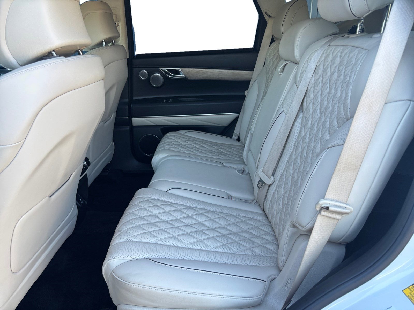 2023 Genesis GV80 Base