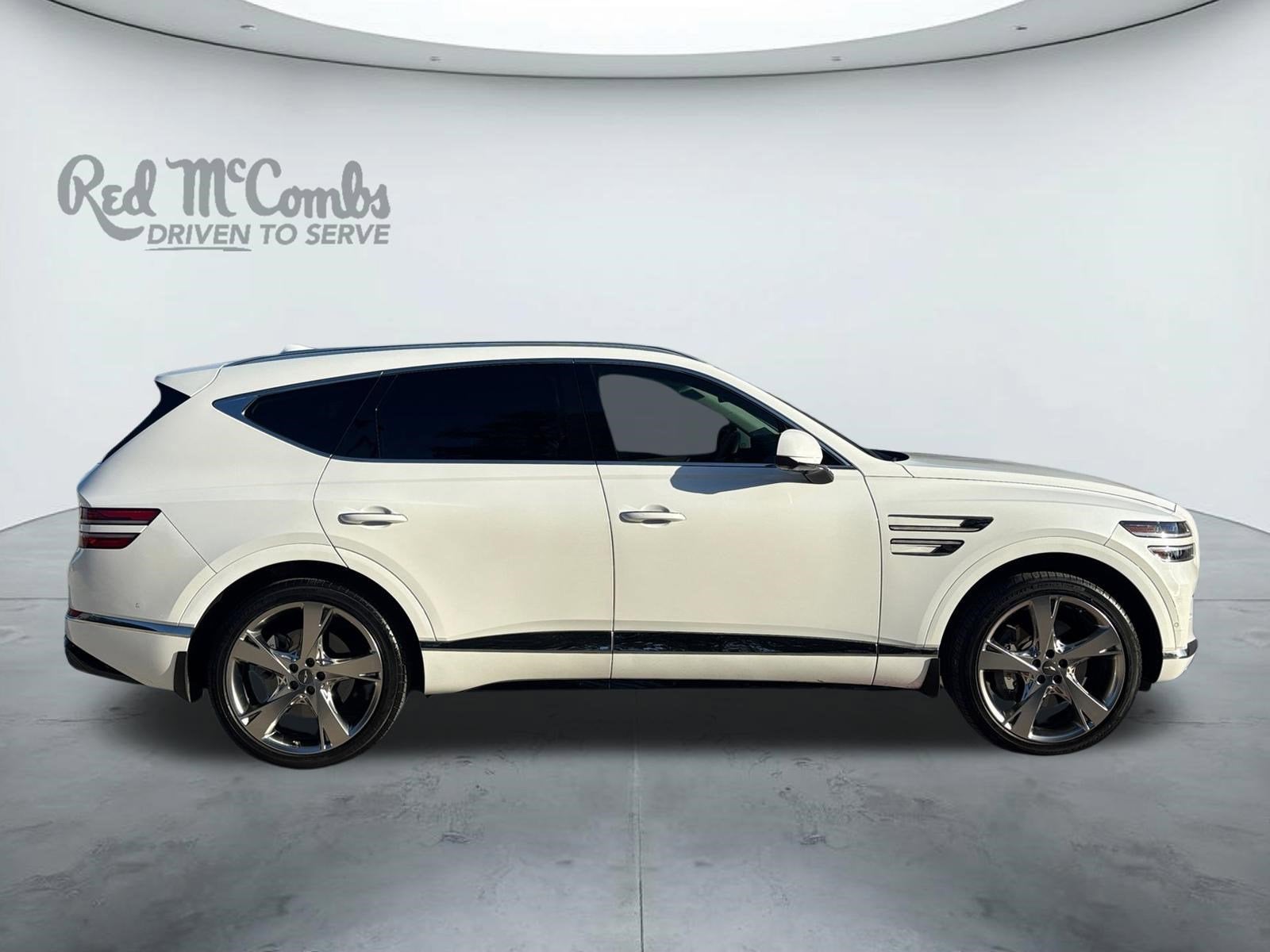 2023 Genesis GV80 Base