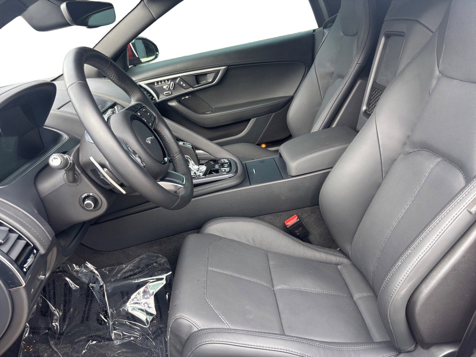 2024 Jaguar F-TYPE R-Dynamic