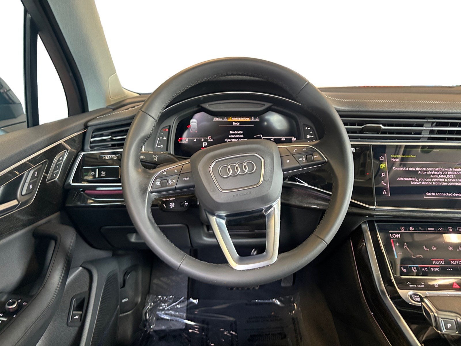 2023 Audi Q7 55 Prestige quattro